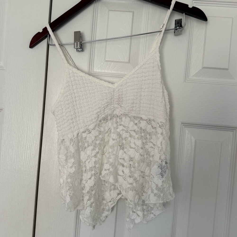 Edikted Orchard Sheet Lace Top
M
White